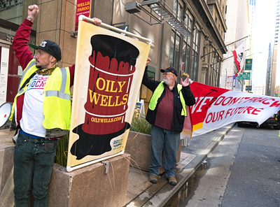 Climate Activists Occupy Wells Fargo Global Headquarters:April 25, 2022